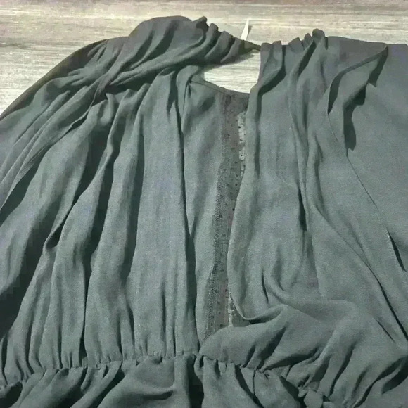 Free people lace open back top - Picture 4 of 4